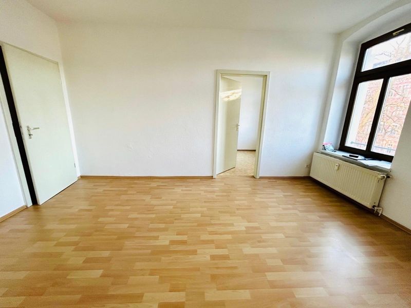 lichtdurchflutete 3-Raum Wohnung ***TOP*** in Chemnitz am Luisenplatz